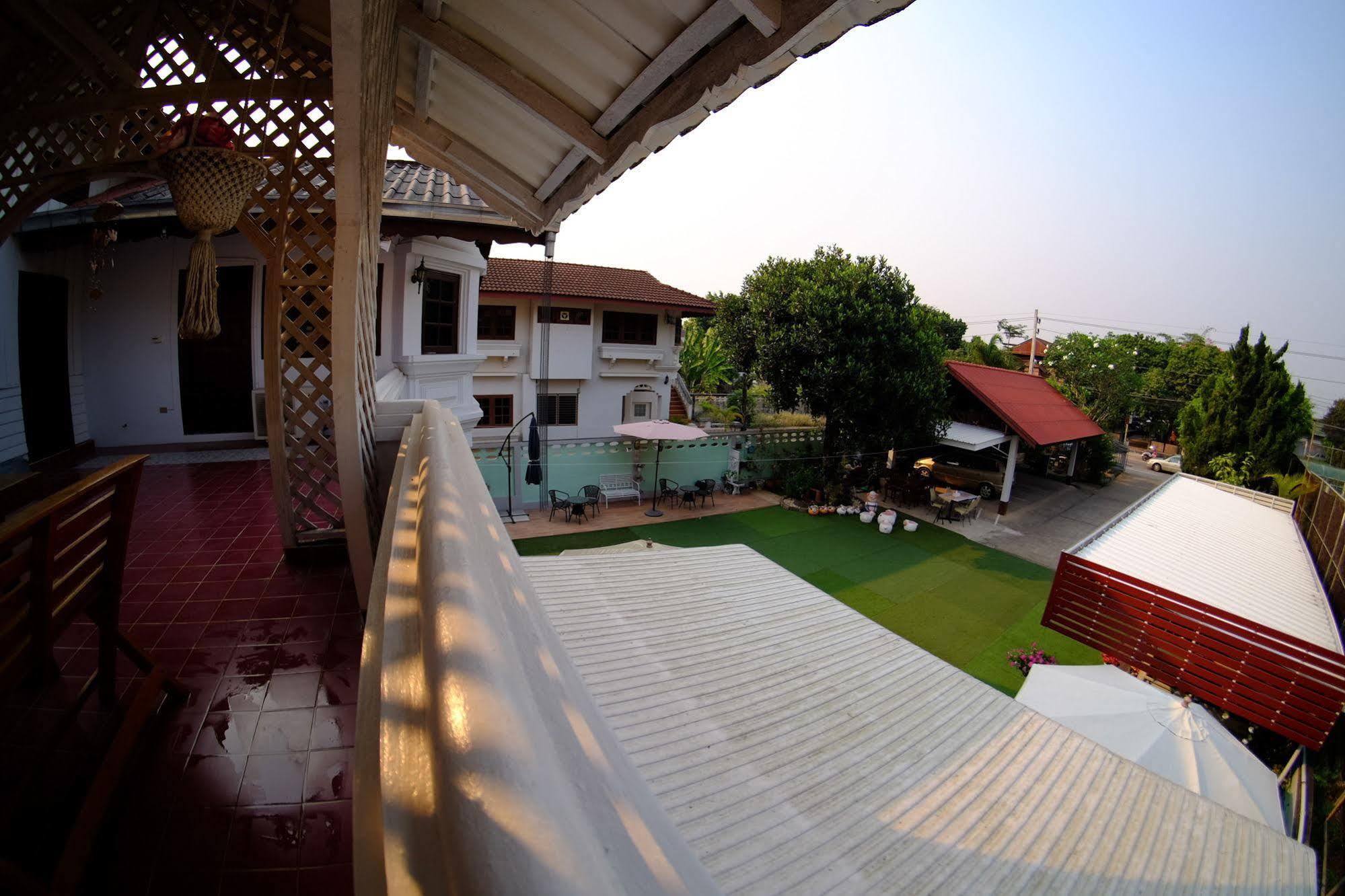 Baan Issara Boutique Hotel Nan Eksteriør bilde