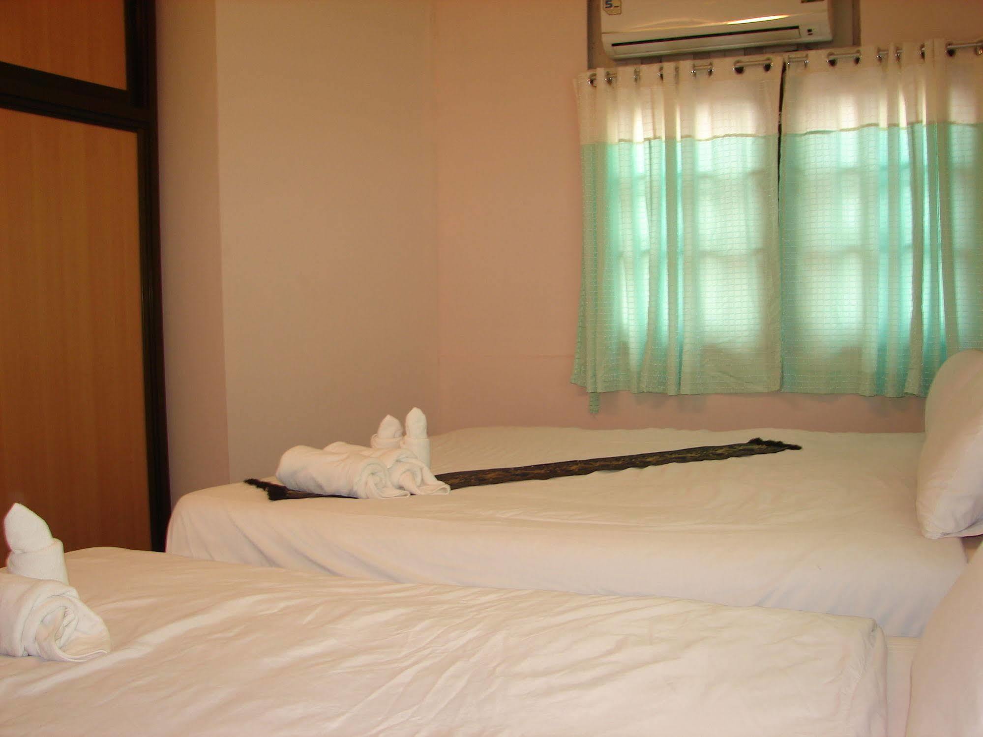 Baan Issara Boutique Hotel Nan Eksteriør bilde